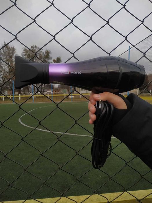 Професионален сешоар за бързо изсушаване на косата PM 2303