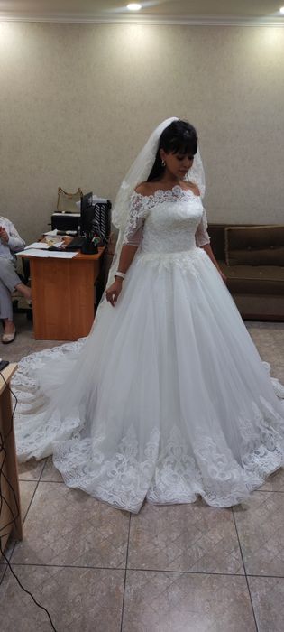 Свадебное платье