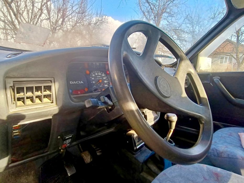 Vând Dacia Berlina 2003