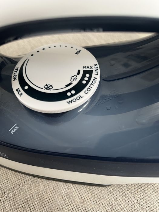 Ютия Philips Comfort 2000W