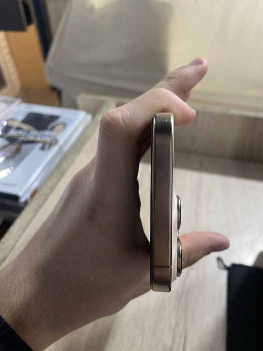 Iphone 16pro max desert