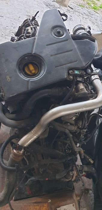 Vând sau Dezmembrez Motor Dacia Logan 1.5 DCI 2012 -55 KW 75 CP EURO 5