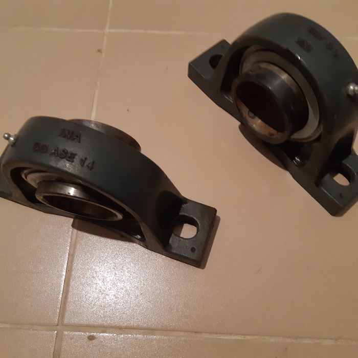 Подшипник ступицы для экскаватора-погрузчика