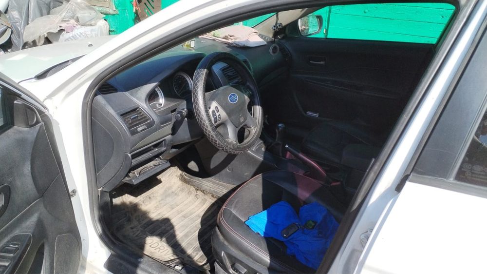 Продам машину