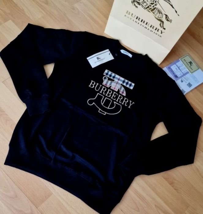 Bluze barbat/bumbac/ Burbbery, diverse mărimi, logo brodat
