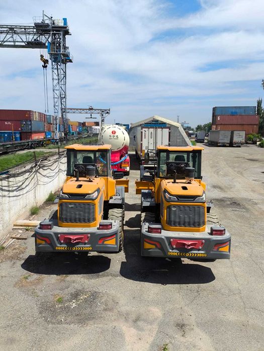 Фронтальный погрузчик  JGM620E