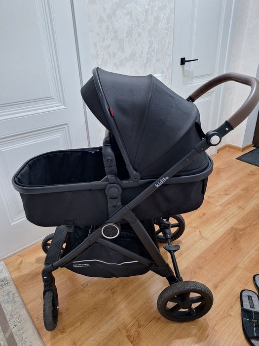 Коляска прогулочная kidilo