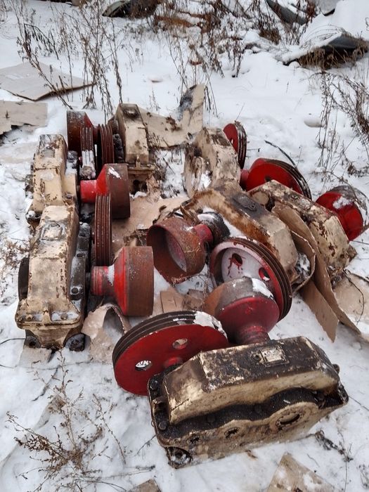 Электродвигатели,редукторы,мотор-редуктора