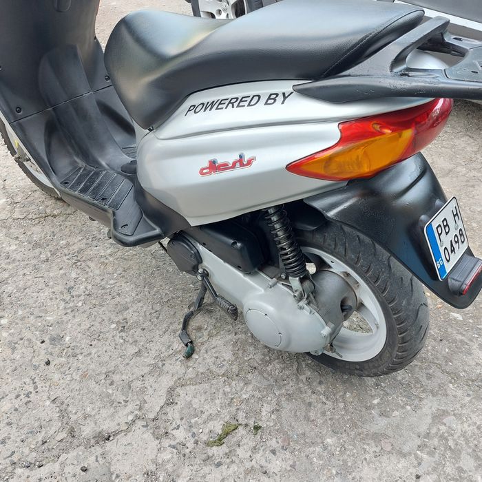 Пиаджо Диезис, мотопед