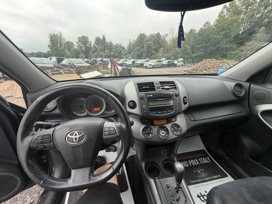Toyota Rav4 2010г Facelift 2.2 150 кс На Части