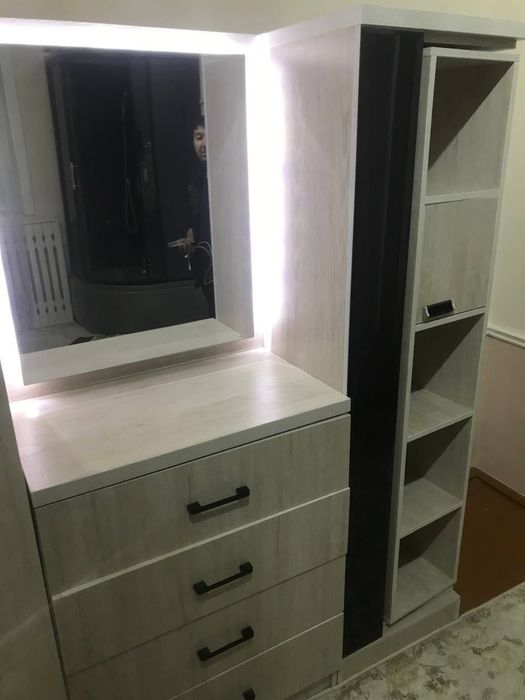 Spalniy mebel sotiladi