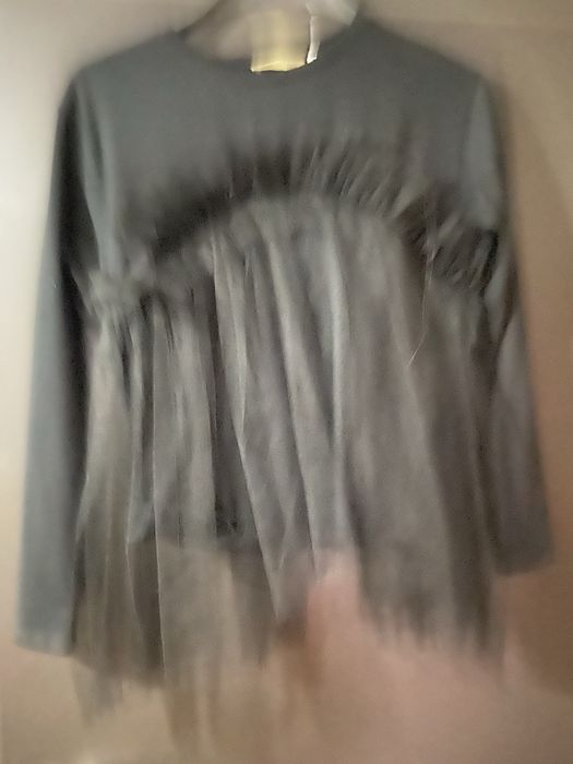 Дамска блуза с тюл