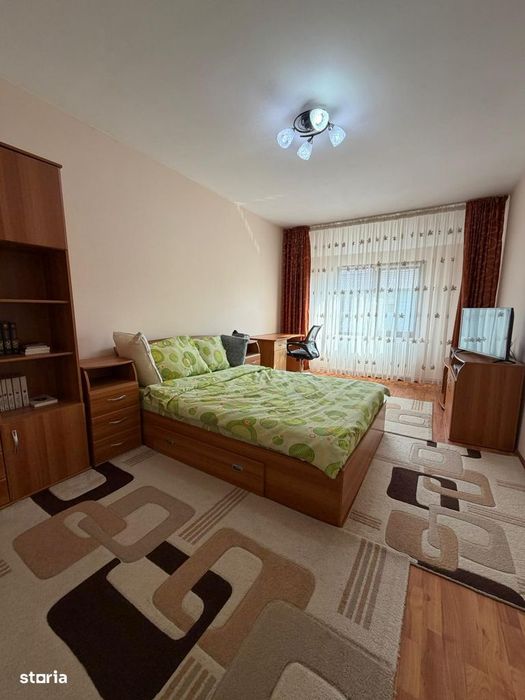 Casă pe regim P+1