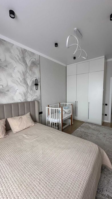 Продам евро двухкомнатную