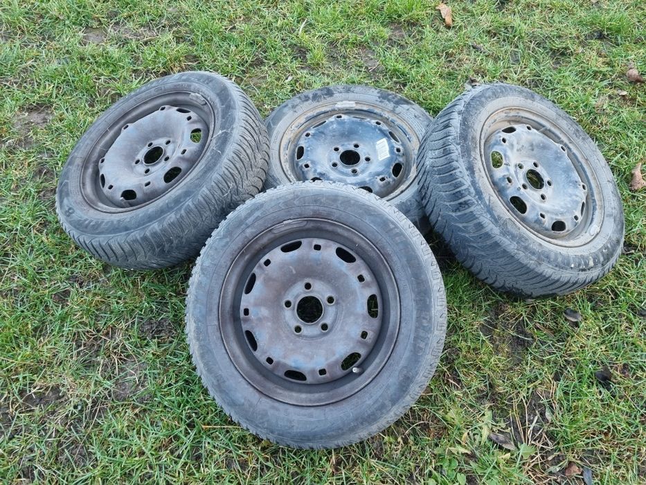 Jante din tabla 14" cu cauciucuri de iarna VW, Seat