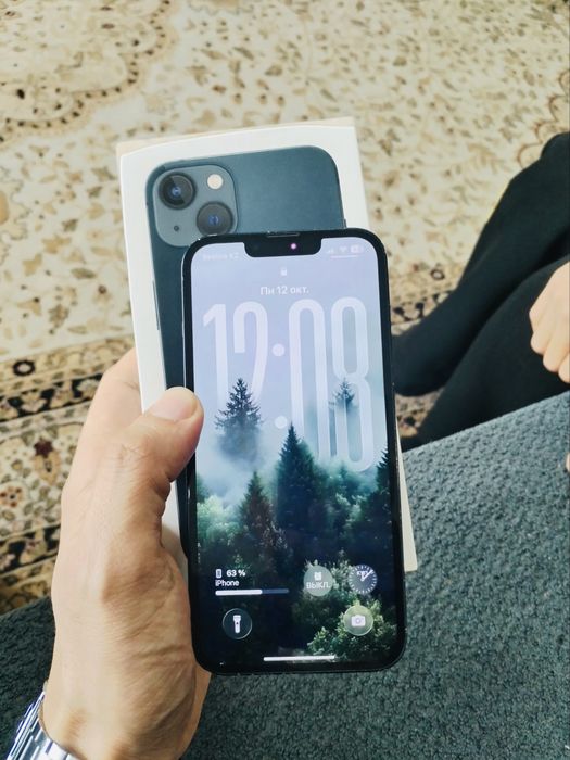 Продам Айфон 13, iphone 13