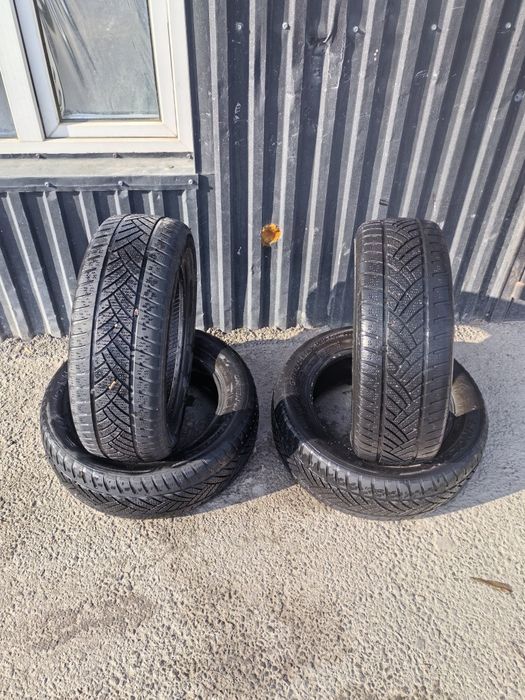 Продам шины 205/60/16