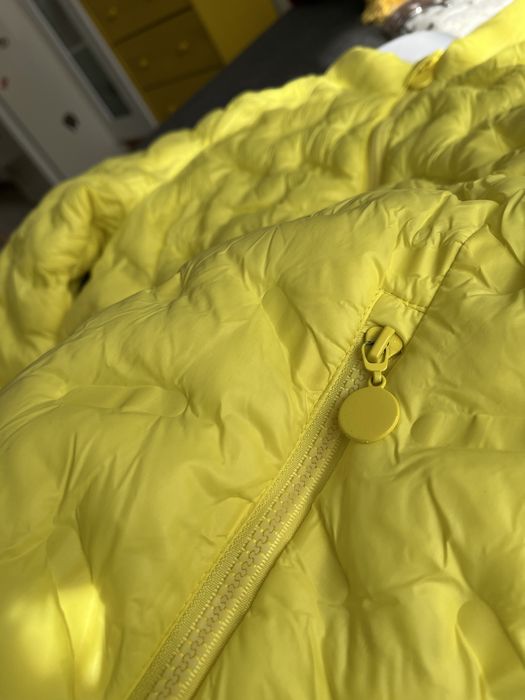 Дамско яке /пухенка в неоново жълто