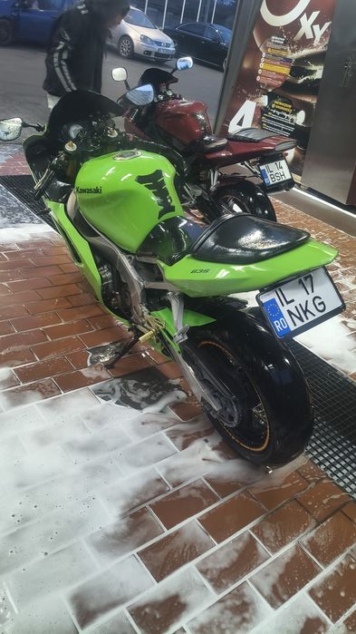 Kawasaki Zx6r 636