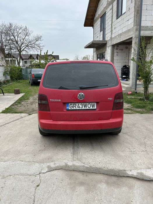 Vând touran 1.9 tdi