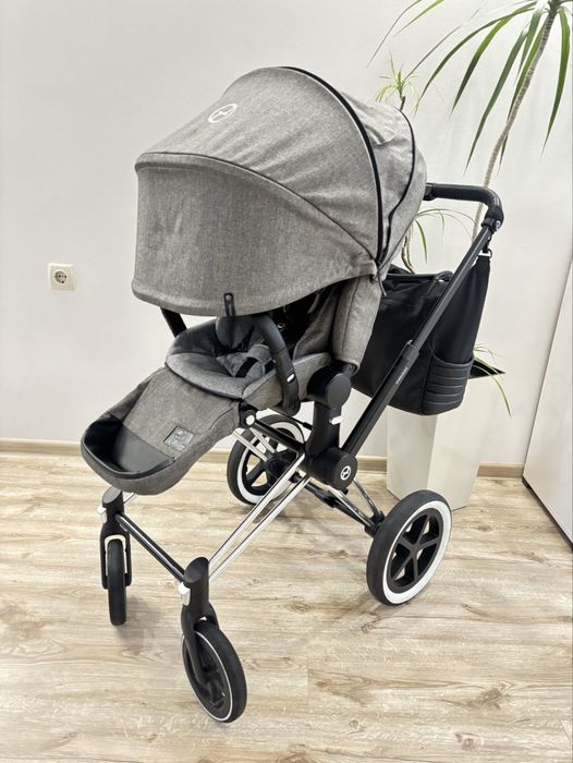 Бебешка количка Cybex Priam -шаси + седалка ТОП сьстояние