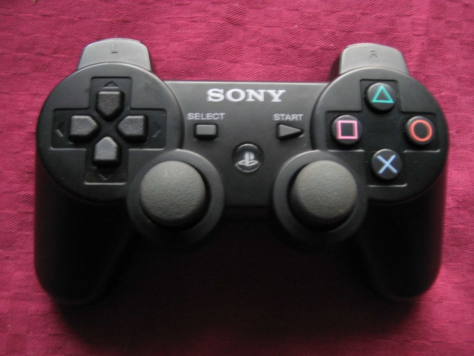Продавам оригинален Dualshock джойстик-контролер за Ps3