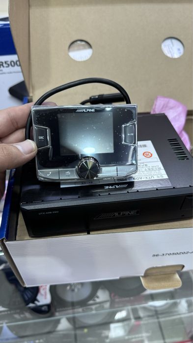 Alpine UTX-A09 PRO