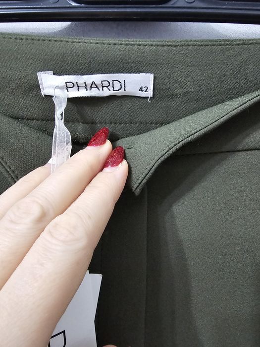 Новые женские брюки 42(+6)