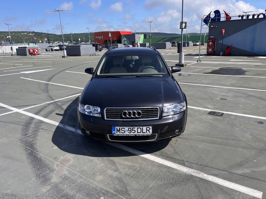 Audi A4 Vând Audi A4 B6 Avant,an de fabricație 2004,cu motor1.8 Turbo