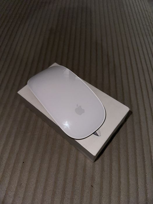 Мышь Apple Magic Mouse