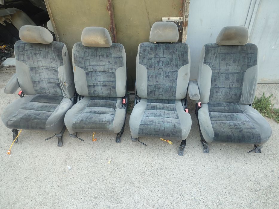 Привозные сиденья на MAZDA 626 мазда 626