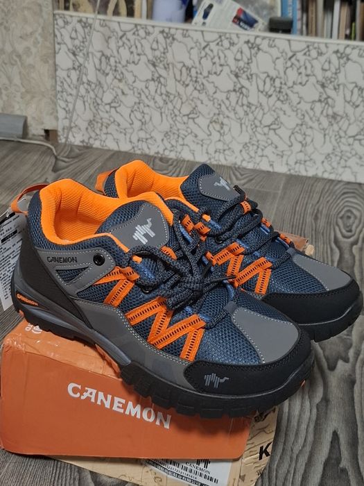 Продам новые кроссовки Canemon