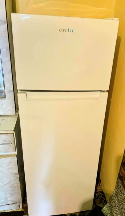 Frigider +congelator  Arctic