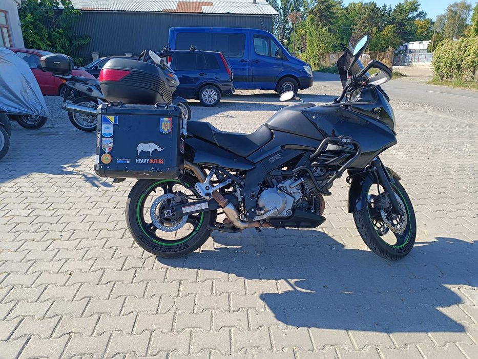 Suzuki Vstrom Dl1000/ Aprilia Pegaso 650 /  Kawasaki ZZR1100