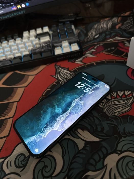 Продаю Срочно смартфон