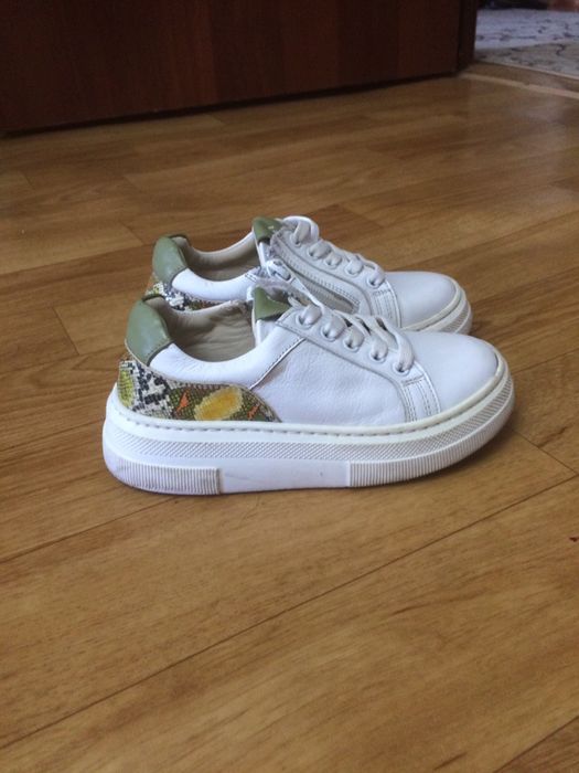 Туфли для школы.