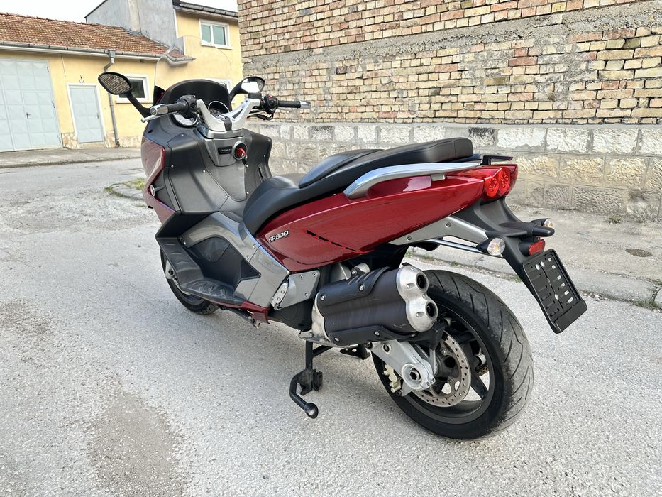 Gilera GP800 НОВ ВНОС 41.424 Километра!