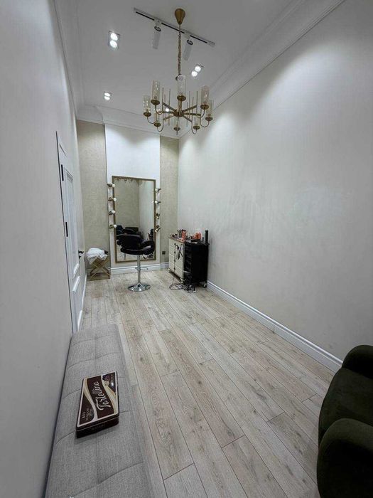 Аренда помещения центр, ул. Нукус, Капитал банк, 1-я линия. 98 кв.м.