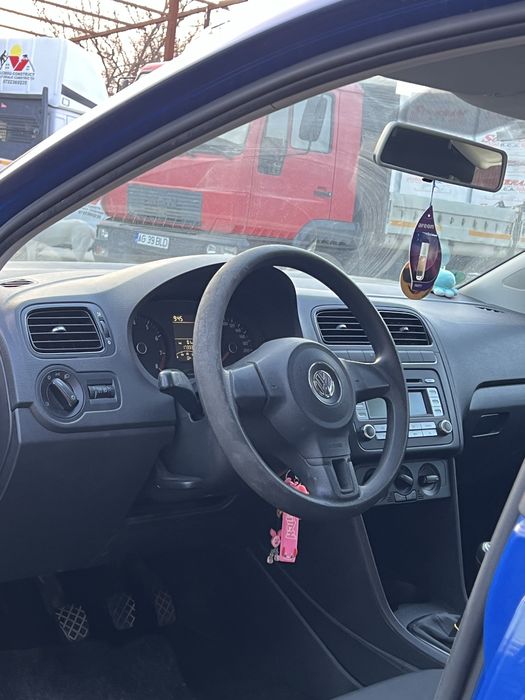 Volkswagen polo 2010 r6