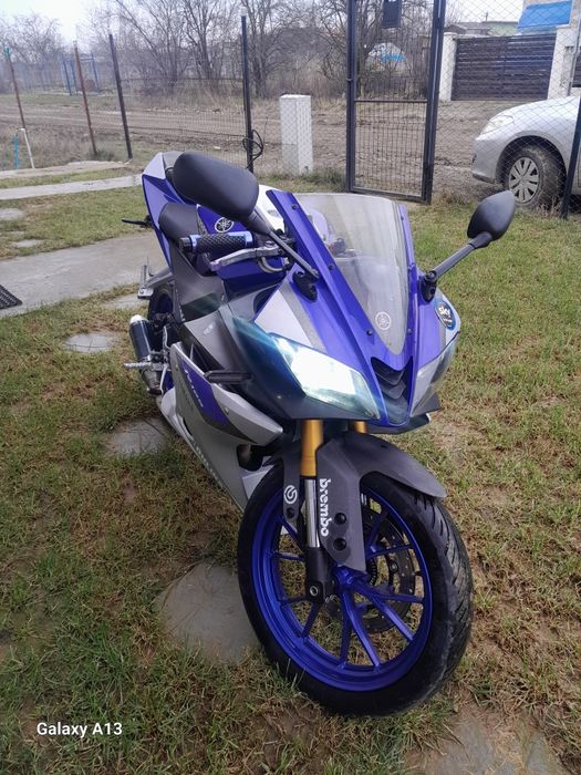 Yamaha yzf r125 an 2016