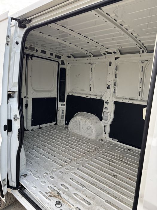 Vand citroen jumper din anul 2019