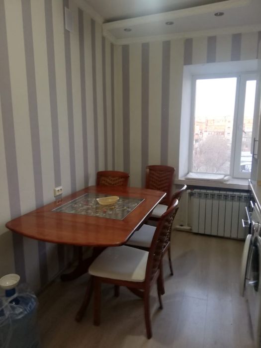 Продам 2 комн квартиру