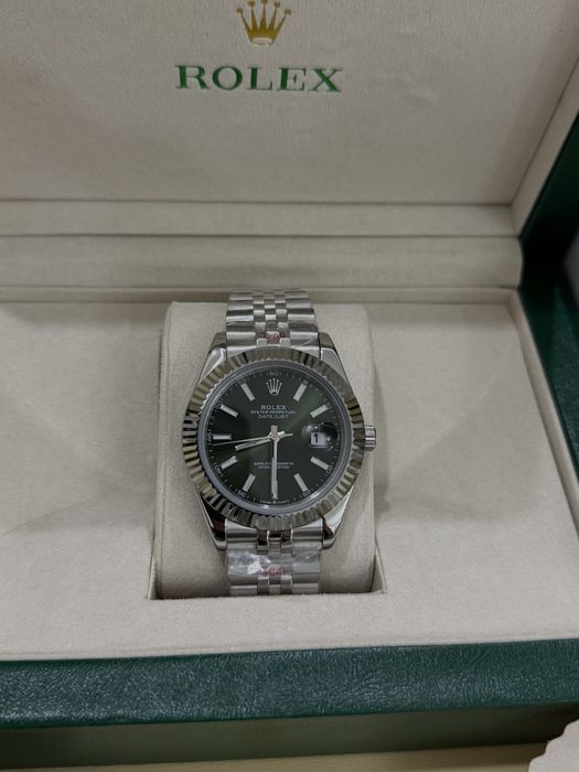 Rolex Daytona Submariner Cartier Patek Philippe Audemars Piguet Tissot