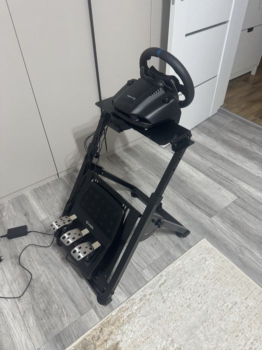 Volan Logitech G29 + schimbator + suport complet