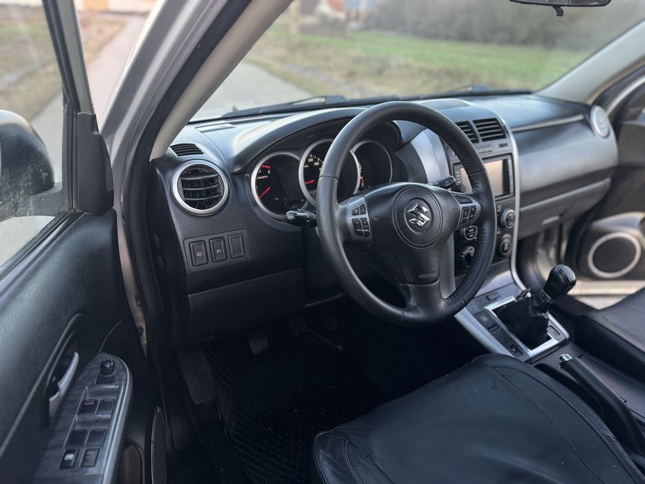 Suzuki grand vitara  1.9 DDIS 129 CP 2012 Euro 5 4WD IMPECABIL