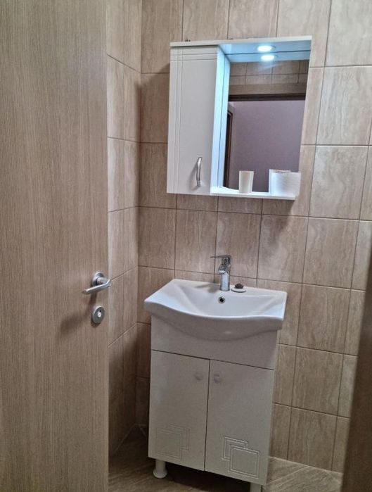 Дава се под наем Тристаен апартамент в Пловдив, Мараша - 60 кв.м за 700 € - Снимка #6