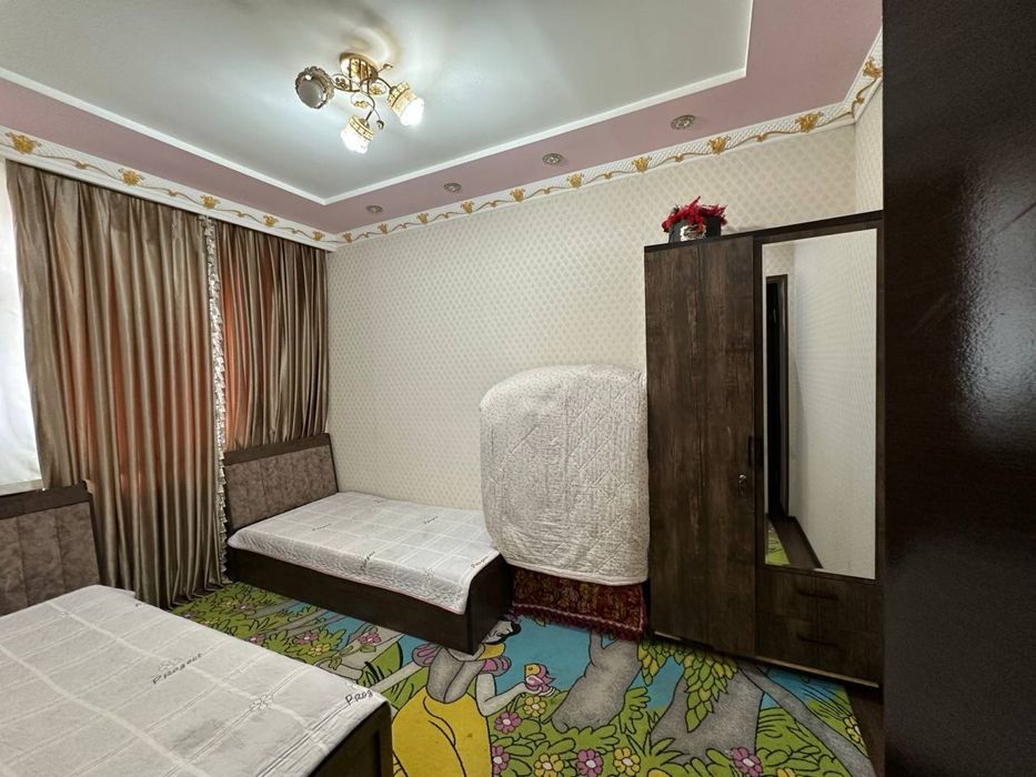 Dom  sotiladi 3 xona