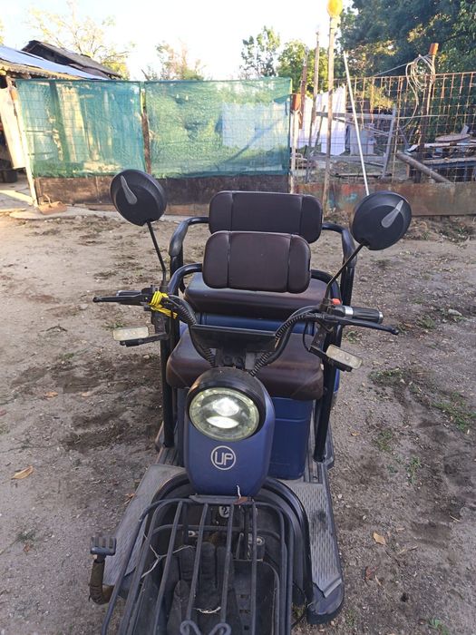 Triciclu Electric în stare perfecta de funcționare.