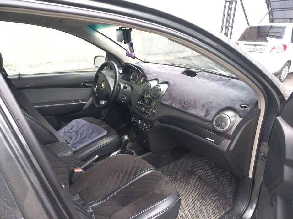 Nexa 3 срочно сотилади.