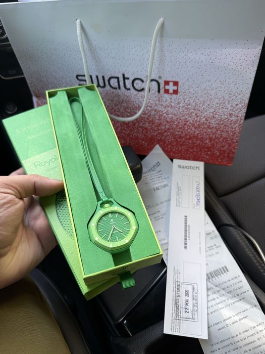 Royal PoP Audemars Piguet x Swatch green eight